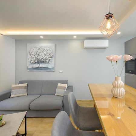 Lavanda Maslina - New Luxury Apartments Pula Buitenkant foto